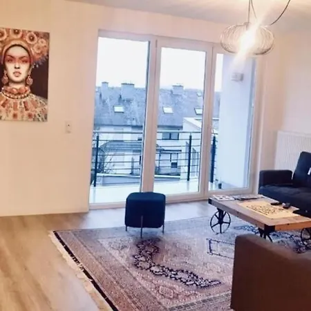 Spacious Two Bedrooms With Free Parking & Private Terrace-217 Apartment