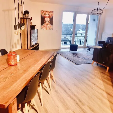 Spacious Two Bedrooms With Free Parking & Private Terrace-217 Apartment *